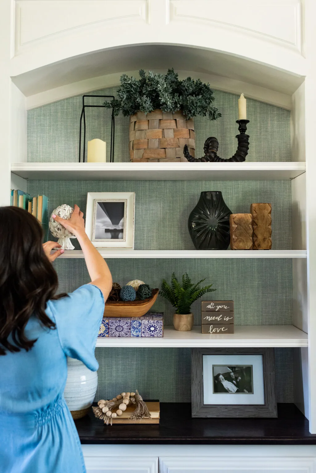 Living room built in styling Living room built in styling