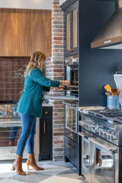 Kitchen showroom design near Cleveland, Ohio